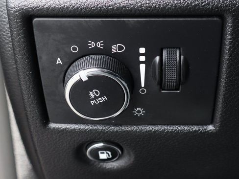 Used 2021 Jeep Grand Cherokee Limited w/ Quick Order Package 2GK 80th image 20