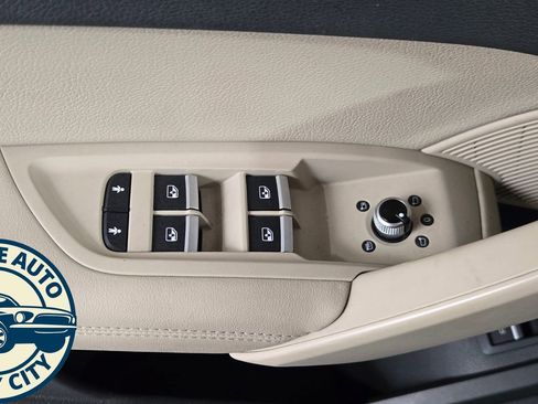 Used 2019 Audi Q5 2.0T Premium Plus w/ Premium Plus Package image 24