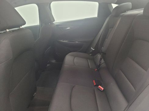 Used 2025 Chevrolet Malibu LS FWD image 18
