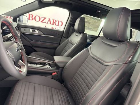 New 2026 Ford Explorer ST-Line w/ ST-Line Street Pack image 14