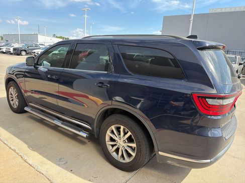 Used 2018 Dodge Durango SXT w/ Quick Order Package 2BB image 3
