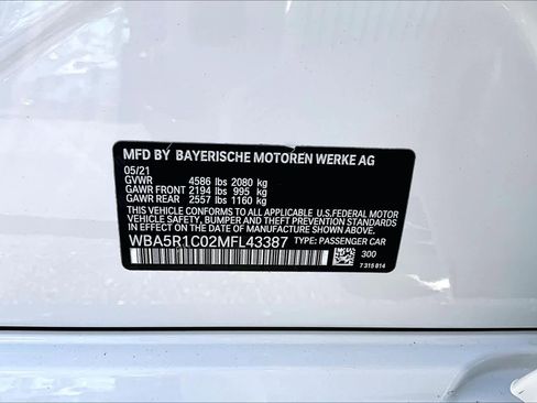 Used 2021 BMW 330i Sedan w/ Convenience Package image 32