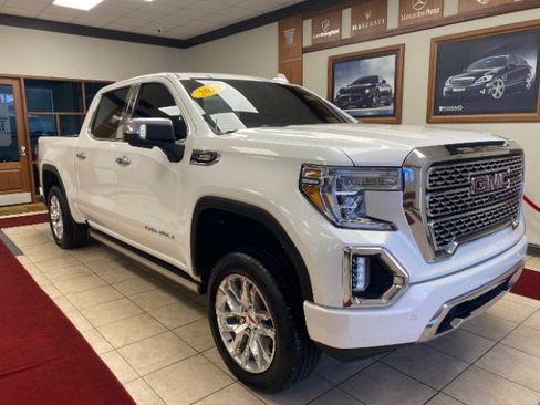 Used 2020 GMC Sierra 1500 Denali w/ Denali Ultimate Package AWD/4WD image 6