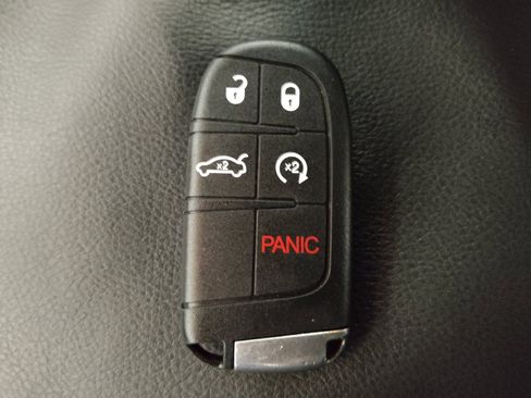 Used 2016 Dodge Challenger R/T Plus RWD image 32