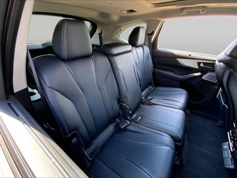 Used 2026 Acura MDX FWD w/ Technology Package image 18