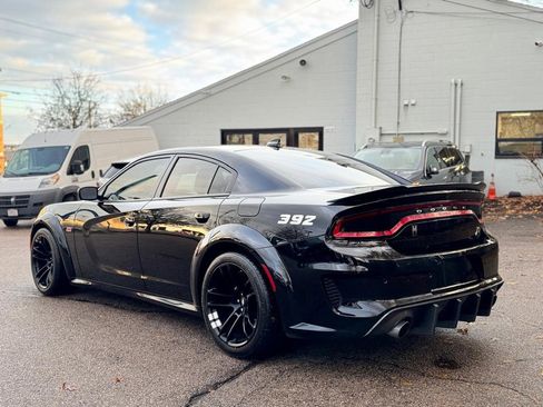 Used 2021 Dodge Charger Scat Pack image 4