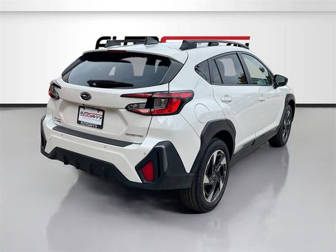 Used 2024 Subaru Crosstrek 2.5i Limited w/ Crosstrek Mirror Package image 7