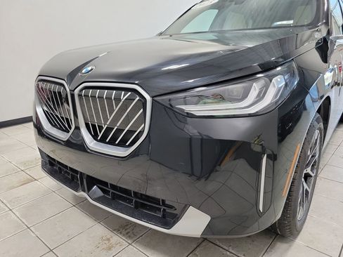 Used 2025 BMW X3 xDrive30i w/ Premium Package image 35