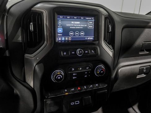 Used 2021 Chevrolet Silverado 1500 Custom image 23