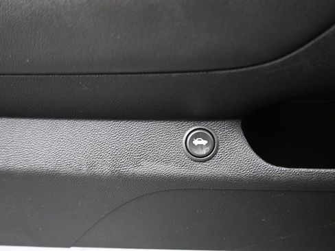 Used 2015 Chevrolet Camaro ZL1 image 11