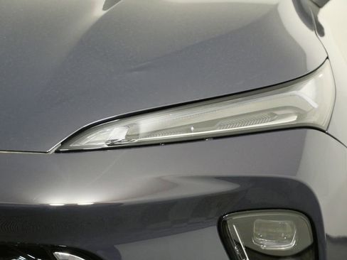 New 2026 Buick Envision Avenir image 10