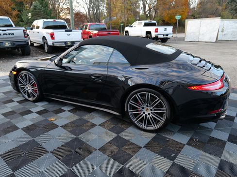 Used 2015 Porsche 911 Carrera 4S image 91