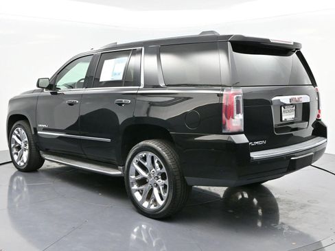 Used 2017 GMC Yukon Denali w/ Open Road Package AWD/4WD image 5
