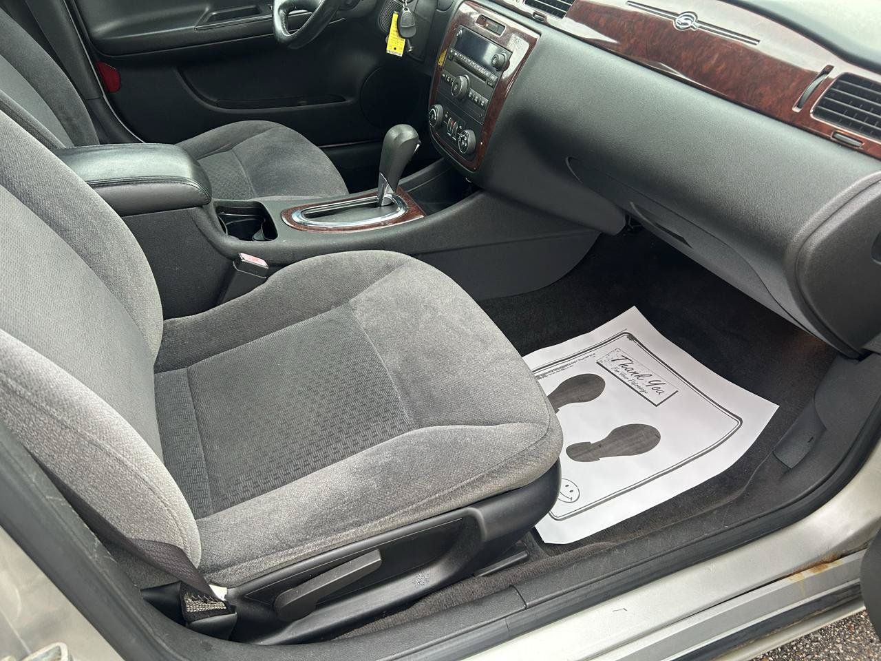 Used 2007 Chevrolet Impala LT w/ Preferred Equipment Group FWD image 12