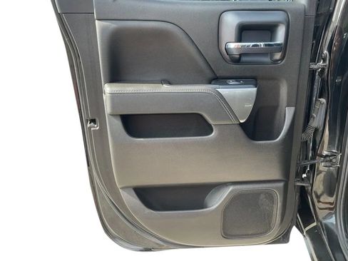 Used 2018 Chevrolet Silverado 1500 LT AWD/4WD image 16