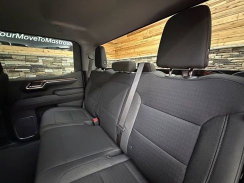 Used 2022 Chevrolet Silverado 1500 LT image 28