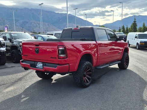 Used 2021 RAM 1500 Laramie AWD/4WD image 3