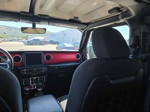 Used 2021 Jeep Wrangler Unlimited Rubicon w/ Uconnect 4C Nav & Sound Group AWD/4WD image 14