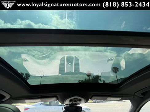 Used 2020 Porsche Macan AWD/4WD image 17