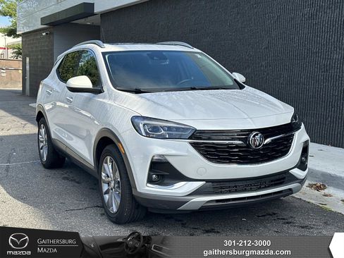 Used 2023 Buick Encore GX Essence w/ Experience Buick Package image 1