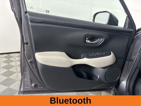 Used 2024 Honda HR-V LX image 8