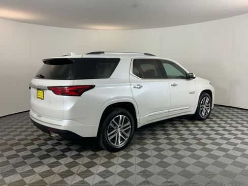 Used 2022 Chevrolet Traverse High Country image 4
