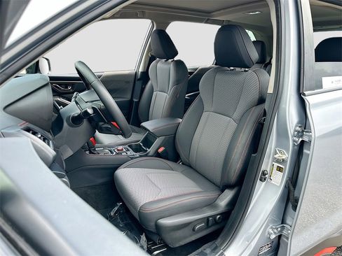 Used 2022 Subaru Forester Sport image 21