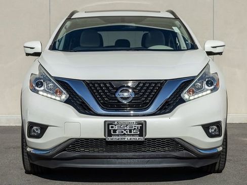 Used 2017 Nissan Murano SV w/ Premium Plus Package image 2