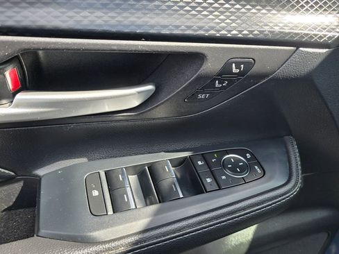 Used 2024 Toyota Grand Highlander AWD Hybrid image 17