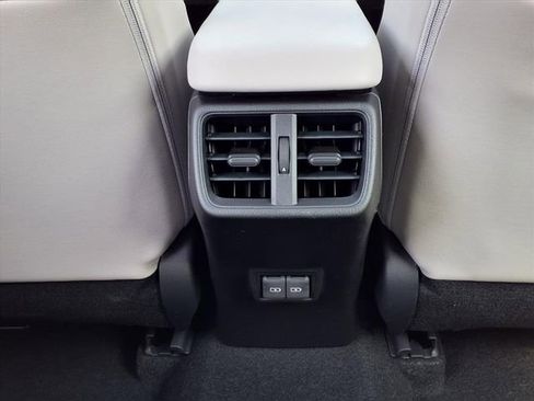 New 2026 Lexus UX 300h AWD image 32