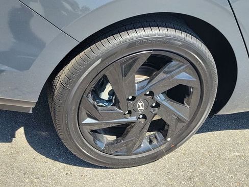 New 2026 Hyundai Elantra SEL Sport FWD image 27