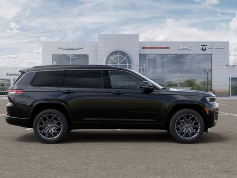 New 2026 Jeep Grand Cherokee L Summit AWD/4WD image 21