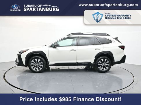 Used 2023 Subaru Outback Limited image 4