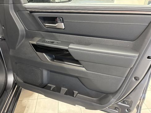 New 2026 Toyota Tundra Limited AWD/4WD image 19
