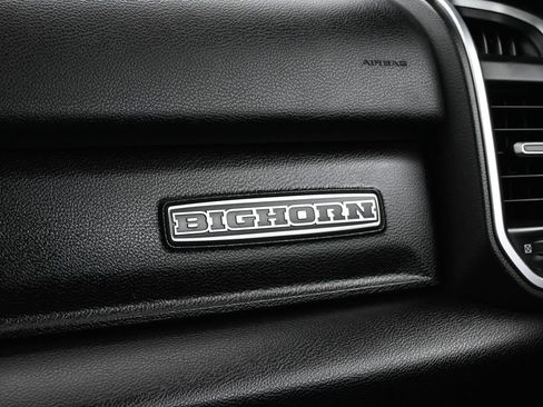 Used 2024 RAM 2500 Big Horn w/ Off Road Package AWD/4WD image 17