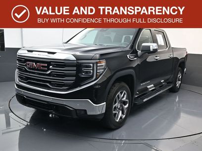 Used 2022 GMC Sierra 1500 SLT w/ SLT Premium Plus Package