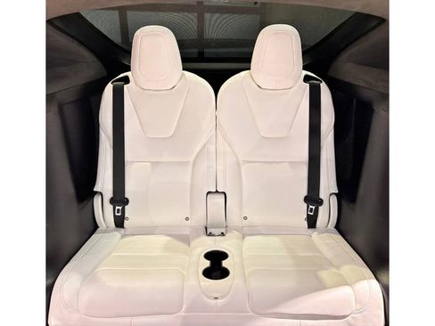 Used 2018 Tesla Model X 100D image 22