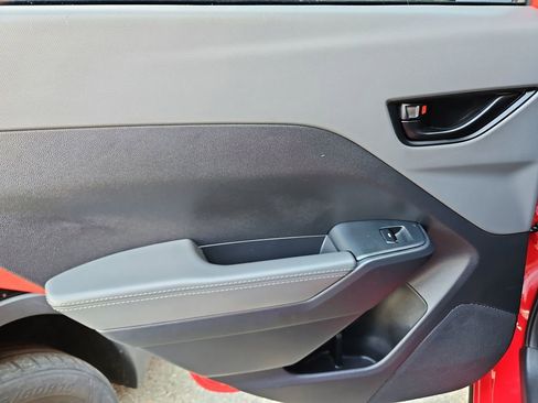 Used 2024 Subaru Crosstrek 2.0i Premium image 30