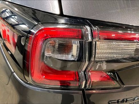 Used 2022 Subaru Outback Onyx Edition XT AWD/4WD image 29