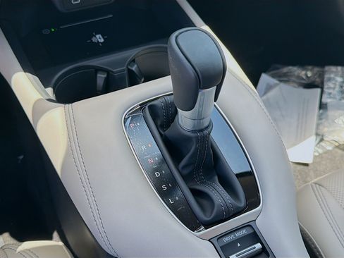 New 2026 Honda HR-V EX-L image 15