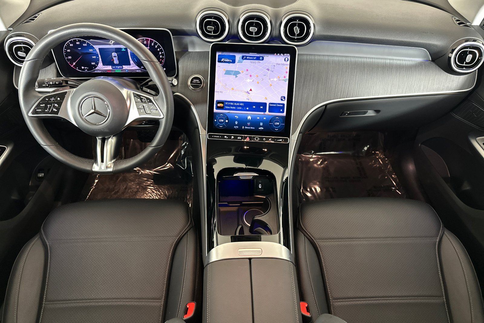 Used 2026 Mercedes-Benz GLC 350e 4MATIC image 12