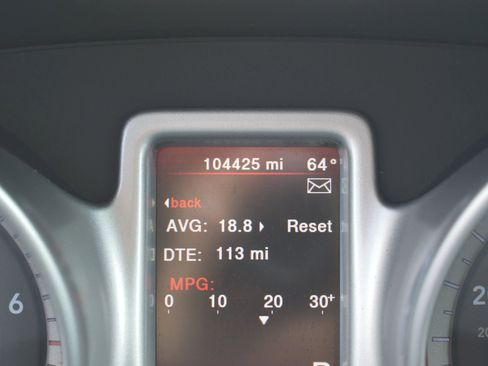 Used 2019 Dodge Journey SE w/ Connectivity Group FWD image 28