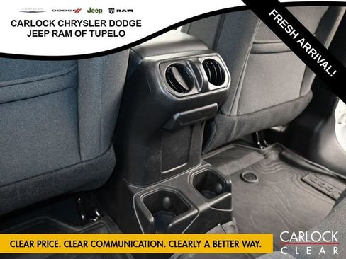 Used 2024 Jeep Wrangler Sport image 29