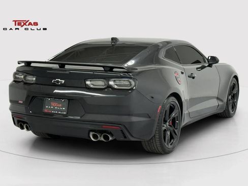 Used 2022 Chevrolet Camaro SS image 8