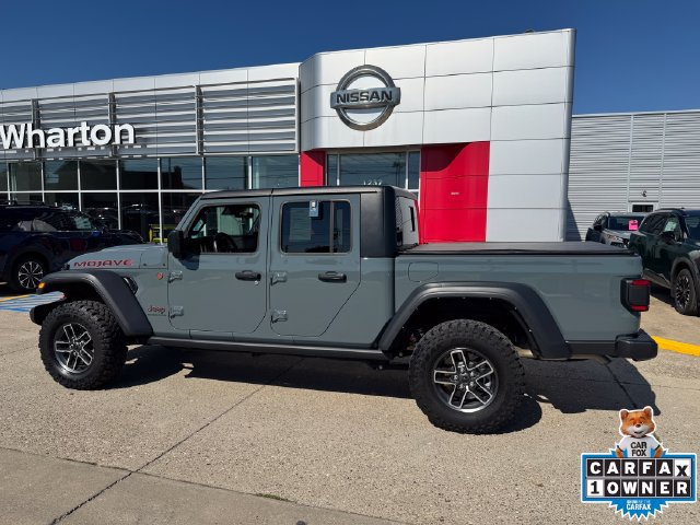Used 2024 Jeep Gladiator Mojave w/ Technology Group AWD/4WD image 6
