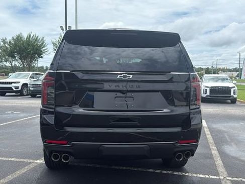 Used 2025 Chevrolet Tahoe Z71 AWD/4WD image 6