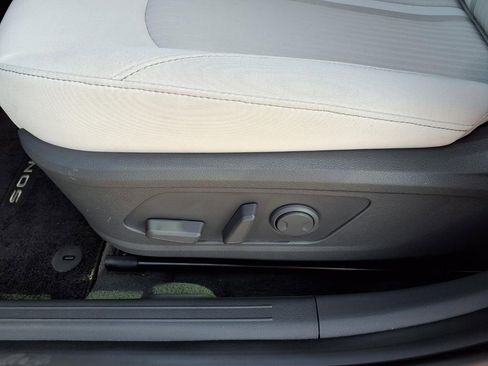 Used 2024 Hyundai Sonata SEL w/ Convenience Package FWD image 24