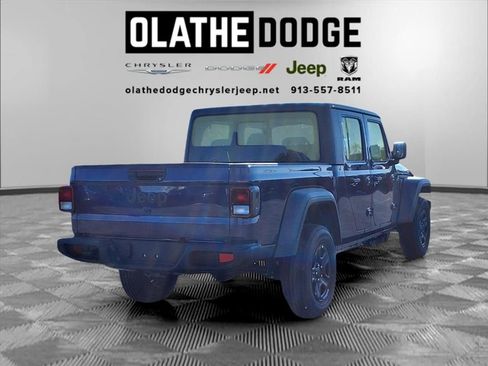 New 2026 Jeep Gladiator Sport image 22