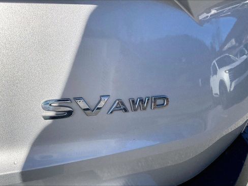 Certified 2023 Nissan Rogue SV image 9