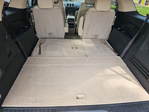 Used 2011 GMC Acadia Denali AWD/4WD image 19